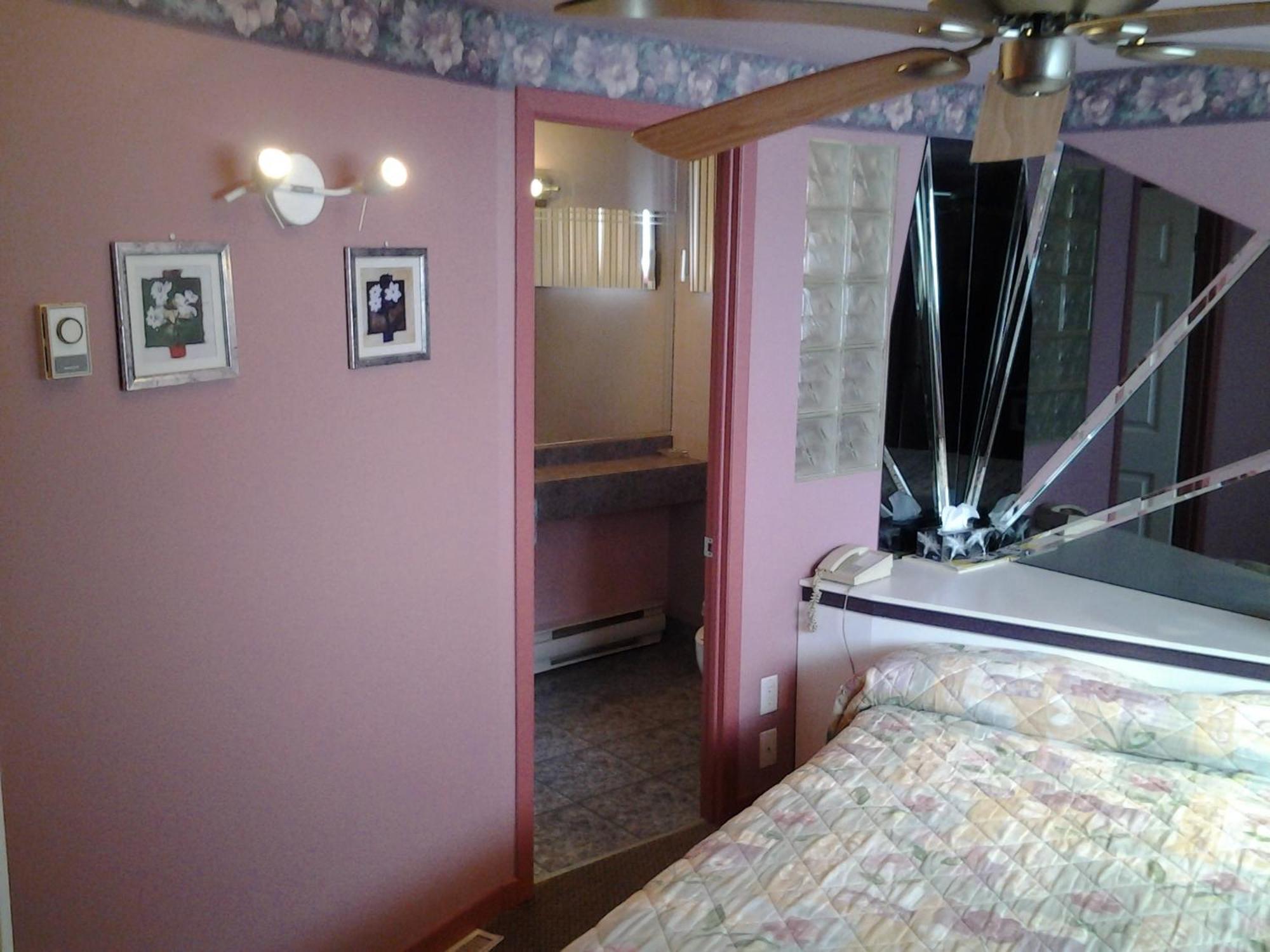 Motel Normandie Louiseville Habitación foto