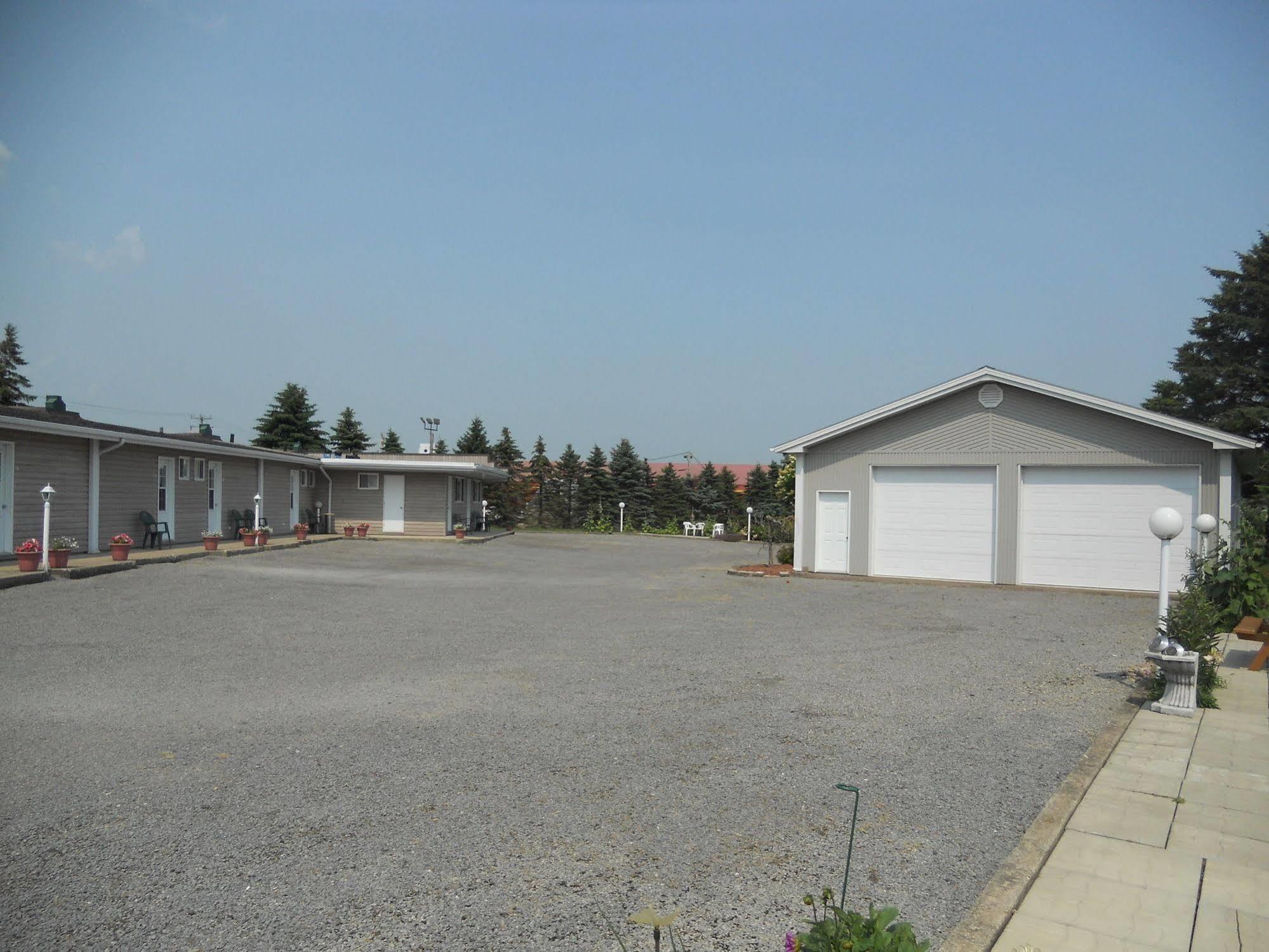 Motel Normandie Louiseville Exterior foto